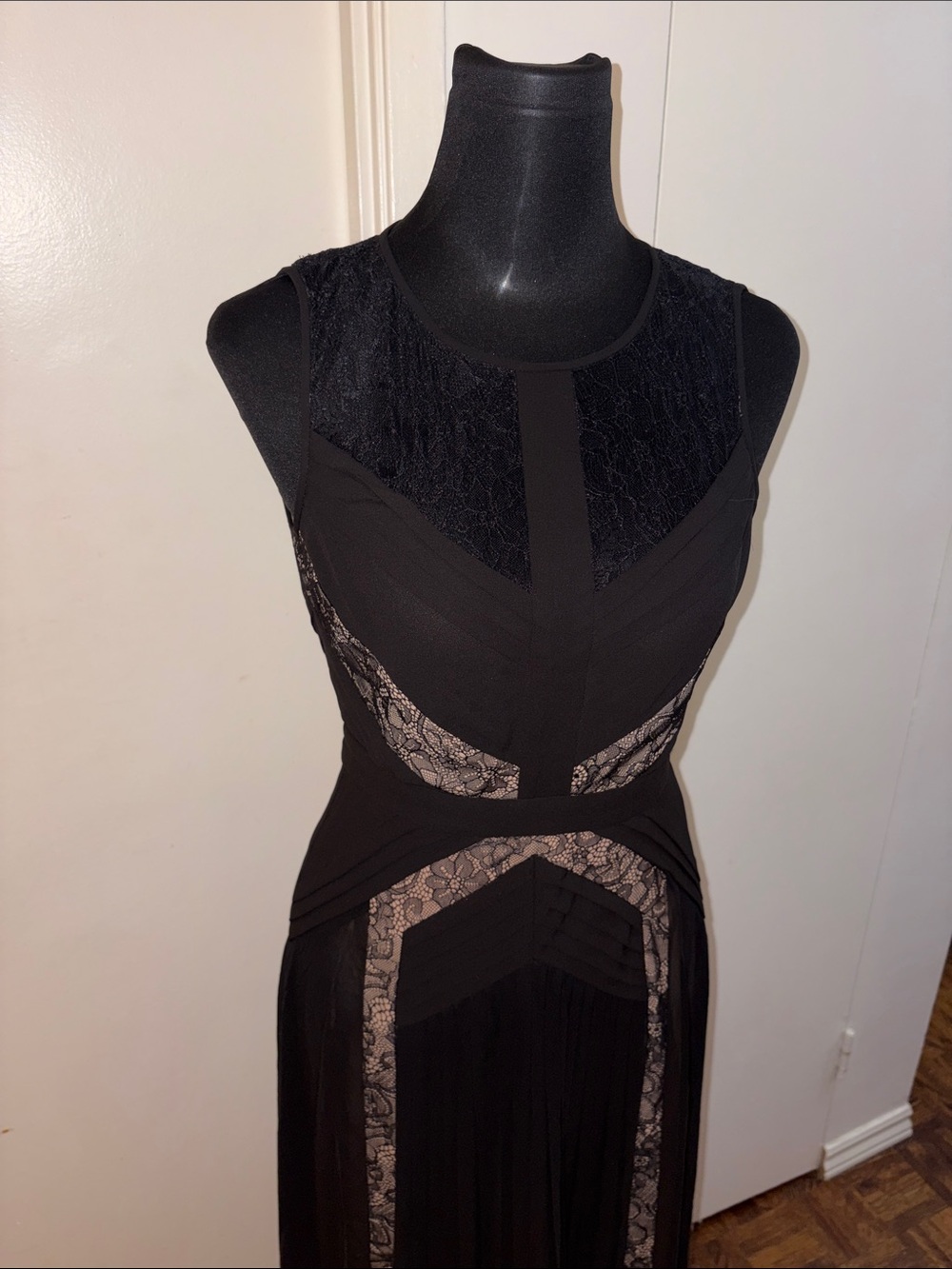 BCBGMaxAzria Black Lace-Inset Maxi Dress